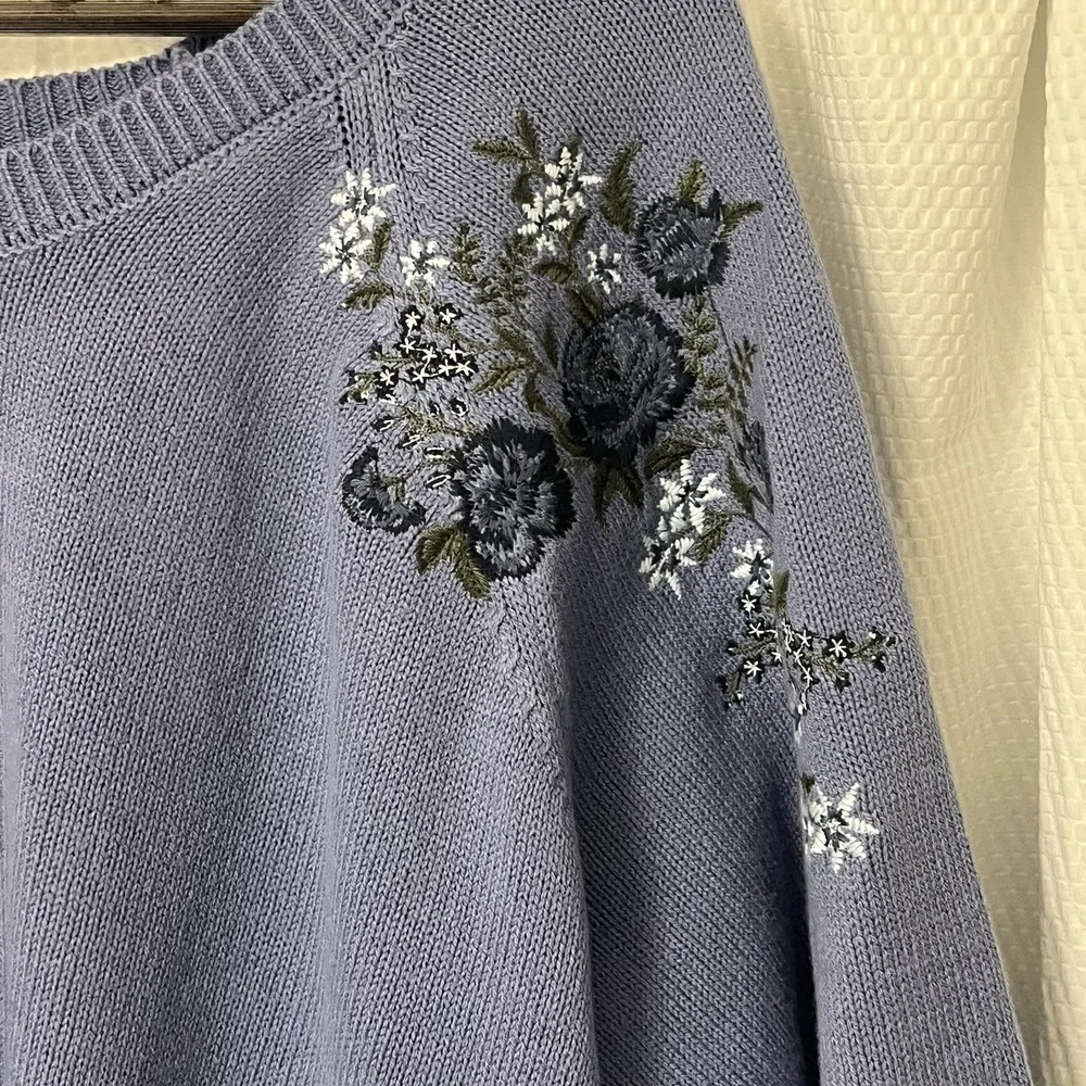 NWOT Pioneer Woman Cornflower Blue Embroidered Sweater CottageCore GrannyCore XL